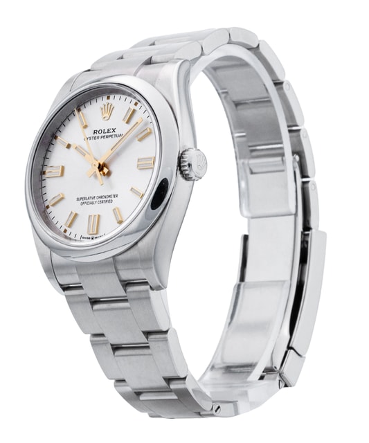 Rolex Oyster Perpetual 126000 Image 2